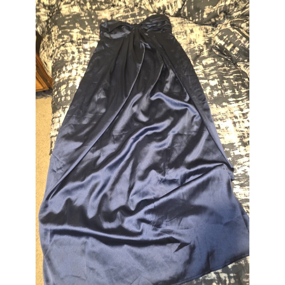 Lulus Memorable Entrance Dark Blue Strapless Satin Maxi Dress Size MEDIUM NEW
